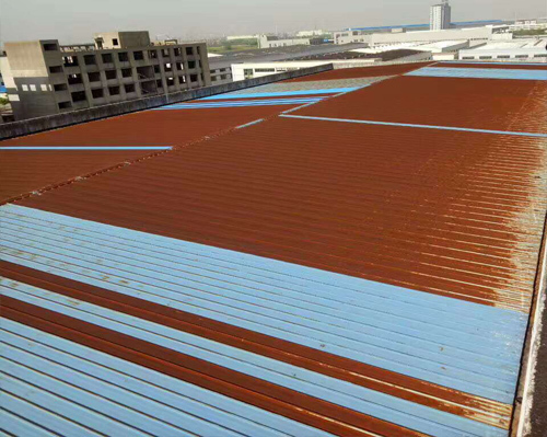 屋面彩鋼瓦除銹翻新施工作業人員需要專業培訓嗎